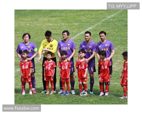 香港足球明星队精彩表现回顾与分析视频分享 香港足球明星队精彩表现回顾与分析视频分享