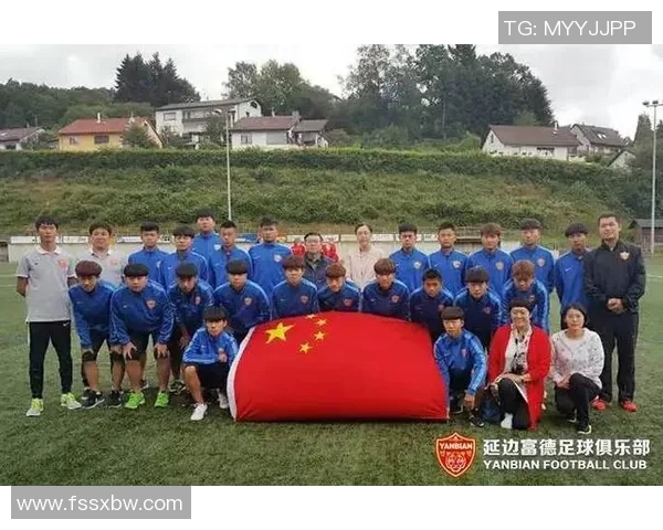 北京中赫国安迎战德国球队展开友谊赛激烈对抗展现足球魅力